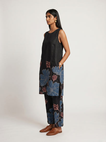 Ana Black Chanderi Kurta set
