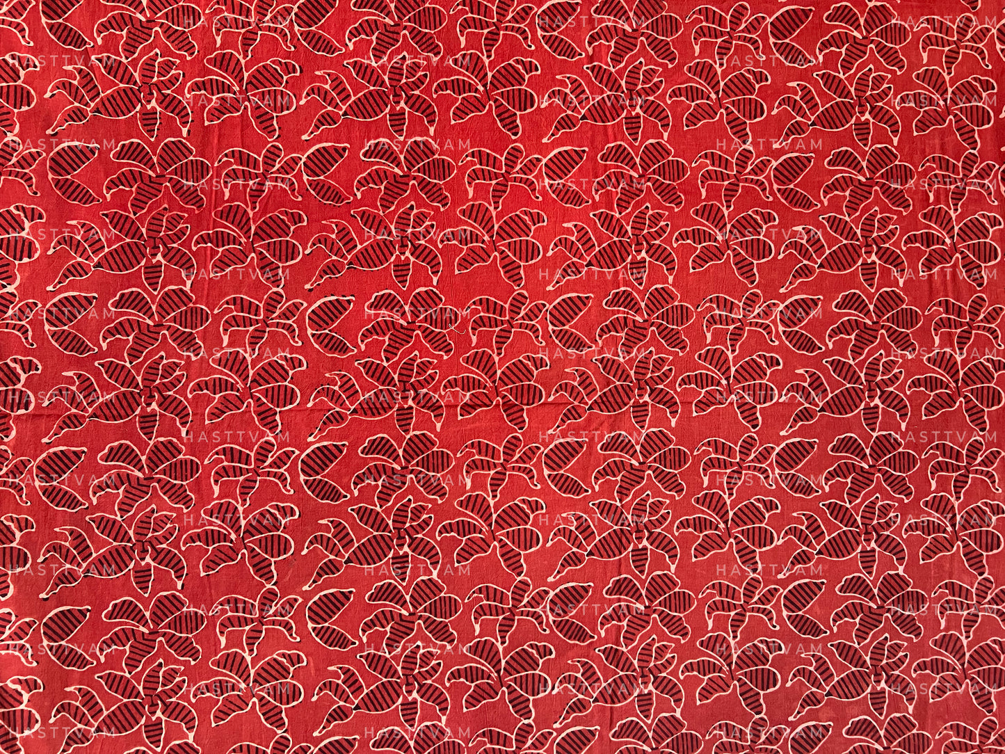 Oasis Red (Floral all over Cotton)