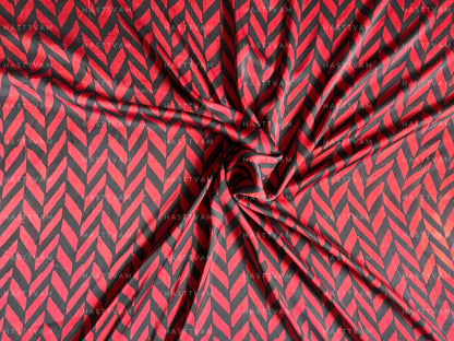 Aaroo Red (With Black Herringbone Modal)